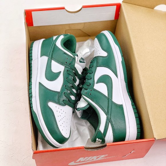 Nike Dunk Low Sneakers - Picture 1 of 9